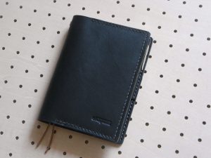 ほぼ日手帳カバー（A6文庫）商品画像001：表側の画像です。