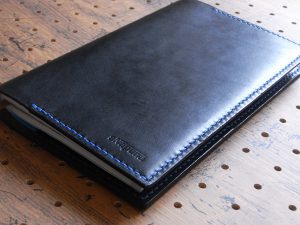 たびまるカバー商品画像009:表側の画像です。