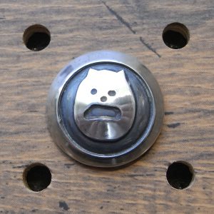 シーサーコンチョ商品画像000：正面の画像です。