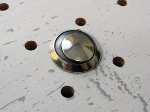 サークルアイコンチョ商品画像001:右側から見た画像です。