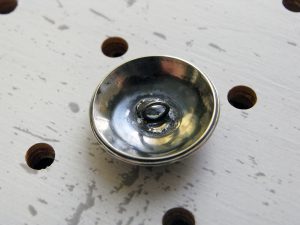 サークルアイコンチョ商品画像003:裏側から見た画像です。