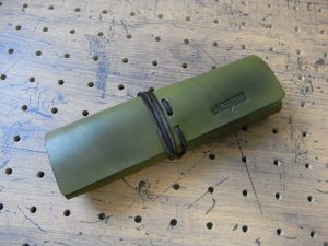 プルームテックプラスケース商品画像001：表から見た画像です。