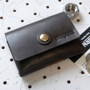 キャッシュレス財布（ボタン仕様）商品画像000：カードの使いやすさに拘った小さい財布です