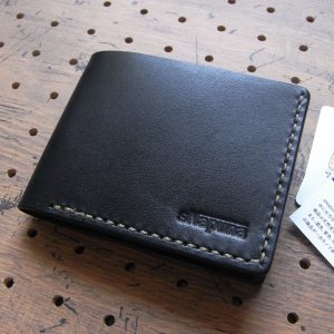 シンプルウォレット（札カード入れ）商品画像000：お札とカード入れのみのシンプルな財布です