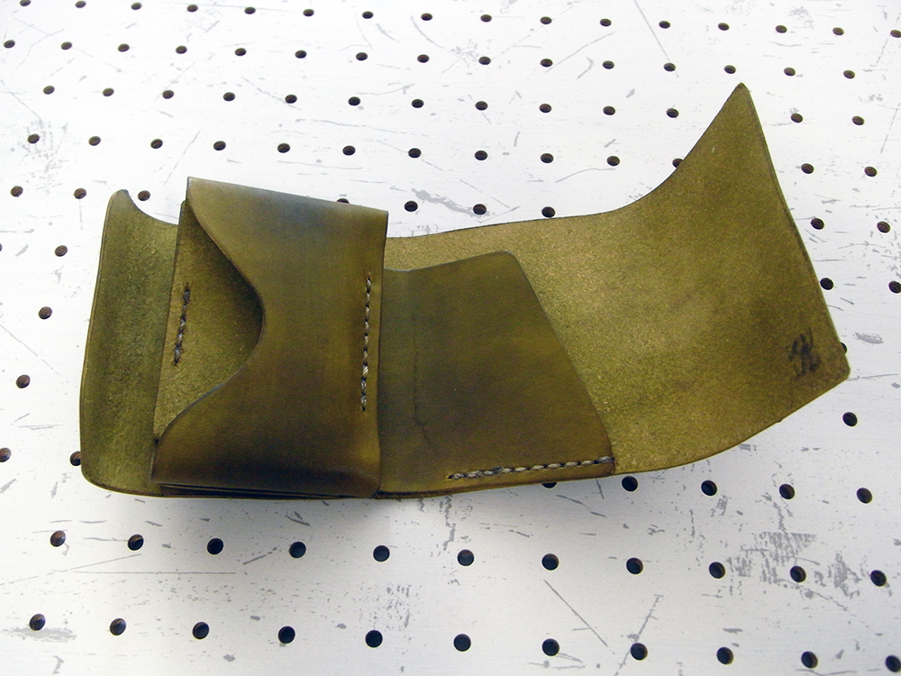 何も入れていない状態ではこんな感じ